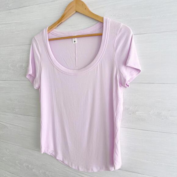 Lululemon - Pale pink scoop neck ribbed short sleeve t-shirt, sz 12 - Picture 3 of 9